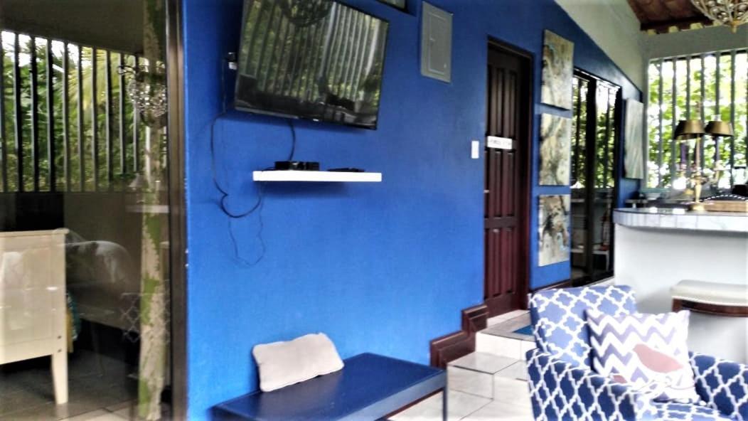 Casa Sophia 3 Listings Apartment 1 Or Apartment 2 Separately Or Apt 1 And 2 Together All With Fo Internet Guápiles Buitenkant foto