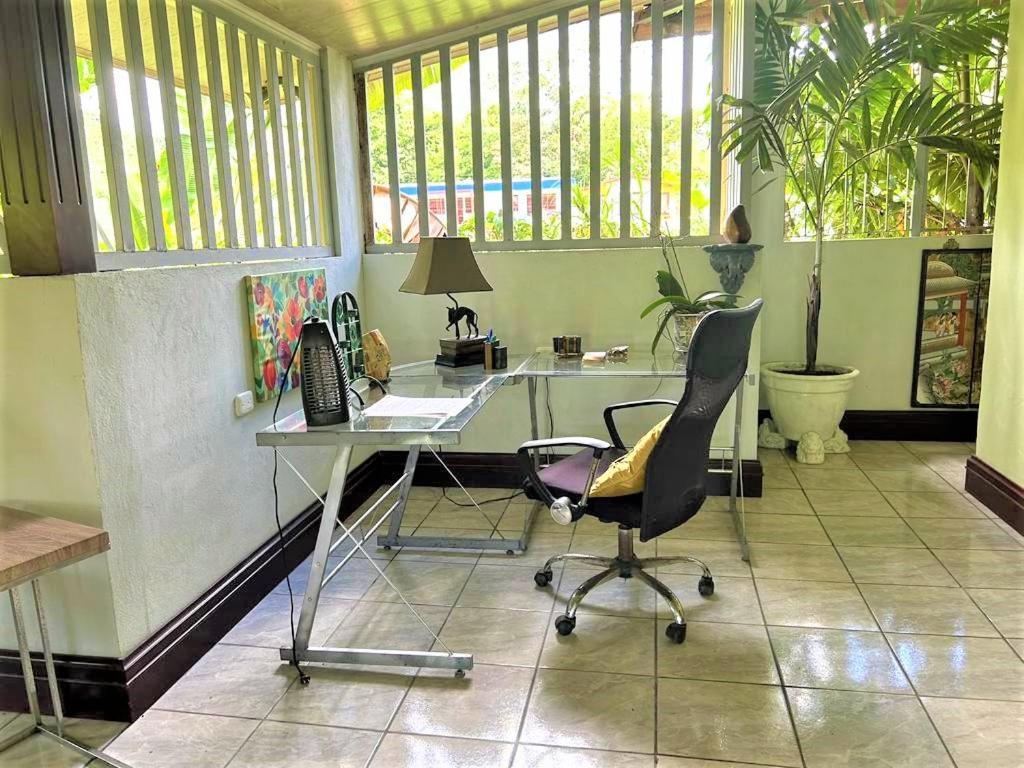 Casa Sophia 3 Listings Apartment 1 Or Apartment 2 Separately Or Apt 1 And 2 Together All With Fo Internet Guápiles Buitenkant foto
