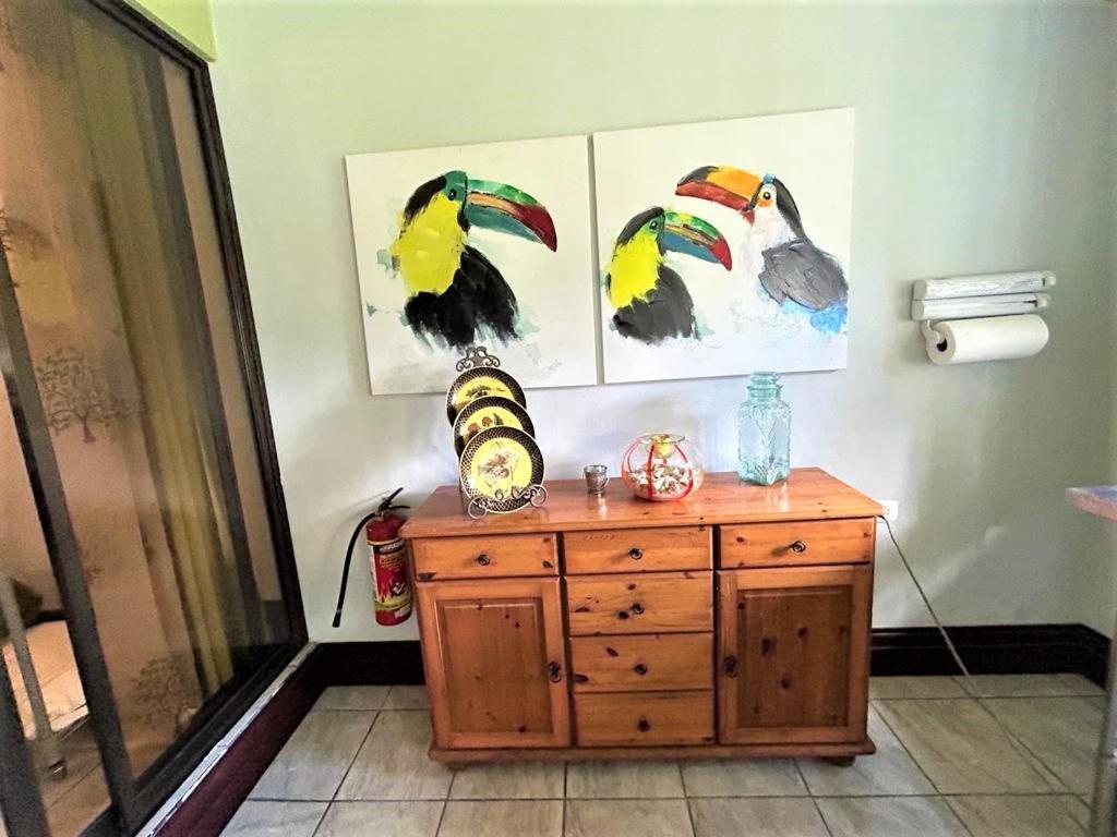 Casa Sophia 3 Listings Apartment 1 Or Apartment 2 Separately Or Apt 1 And 2 Together All With Fo Internet Guápiles Buitenkant foto