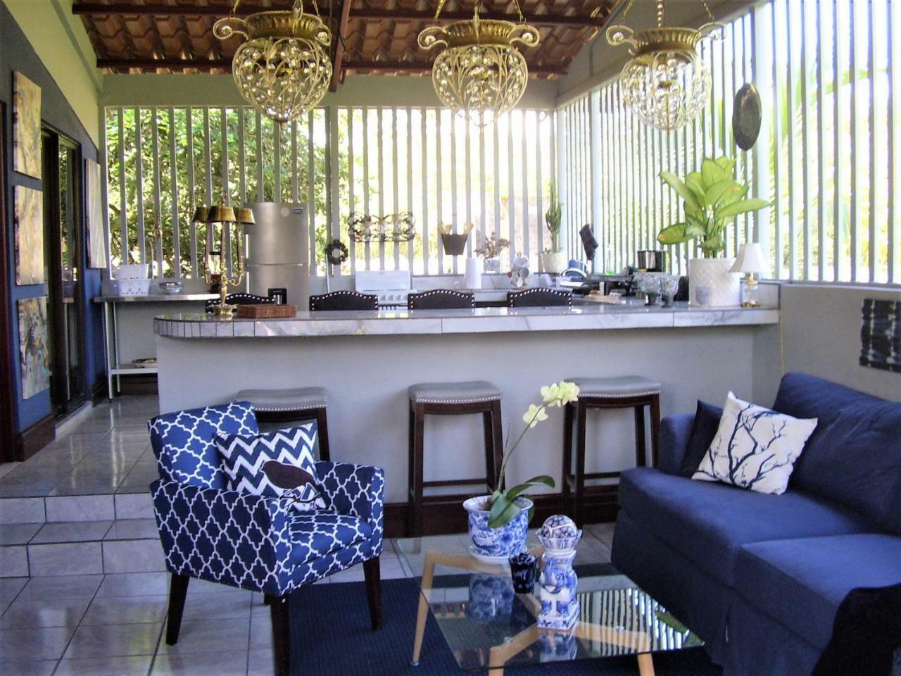 Casa Sophia 3 Listings Apartment 1 Or Apartment 2 Separately Or Apt 1 And 2 Together All With Fo Internet Guápiles Buitenkant foto